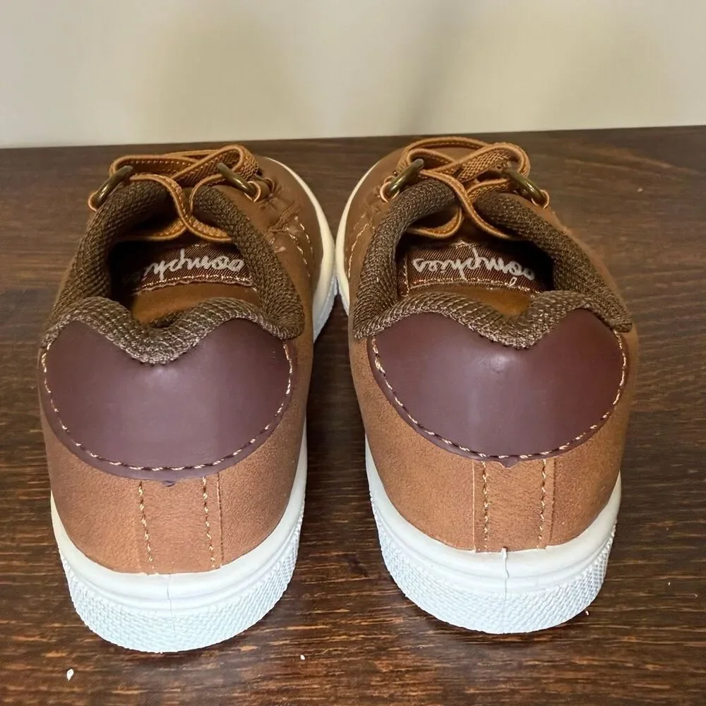 Ommphies brown leather toddler slip on shoe size 6C - 6”